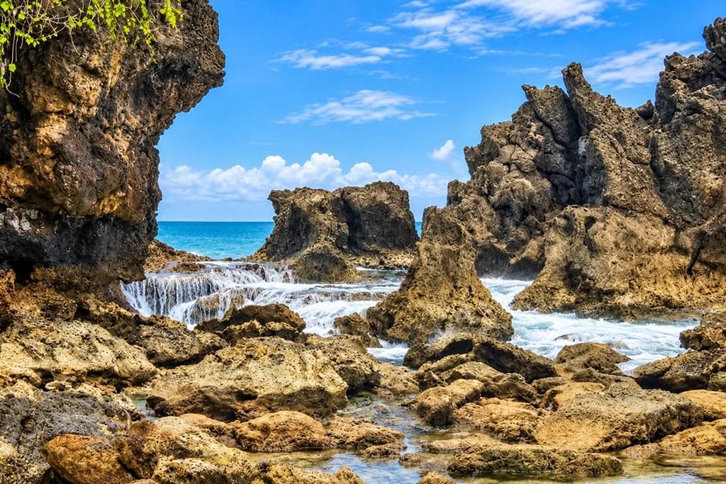 Scenic coastline and tropical surroundings of Hutbay in Little Andaman