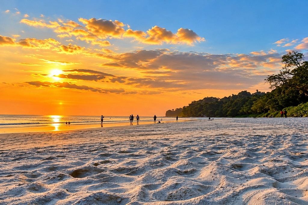 Radhanagar Beach Swaraj Dweep during 3N4D Andaman LTC Packages