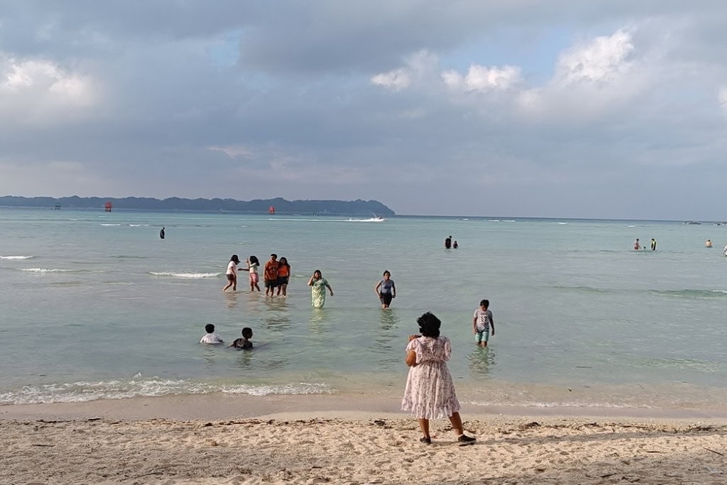 Bharatpur Beach on Neil Island with its scenic tropical shoreline during an Andaman romantic honeymoon