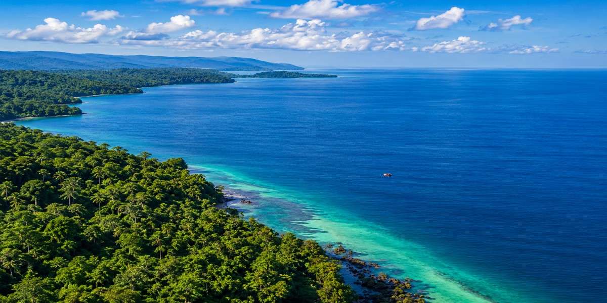 Andaman Holiday Packages for Family featuring Port Blair, Havelock Island, Neil Island, Baratang Island and top attractions in the Andaman & Nicobar Islands.