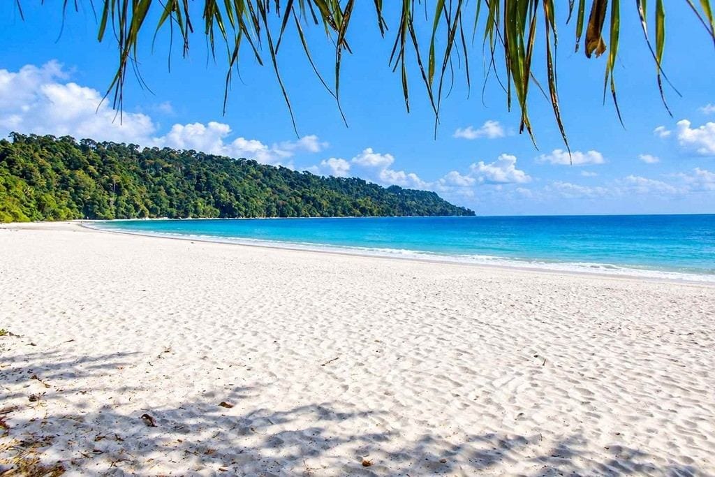 Top Attractions in Andaman - Andaman Ocean Tours & Travels Top Attractions in Andaman featuring beautiful beaches, islands and tourist places