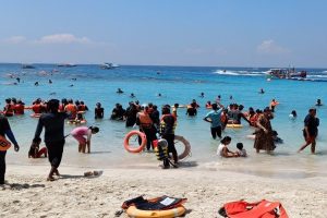 Elephant Beach Havelock Island on an Andaman package from Kolkata
