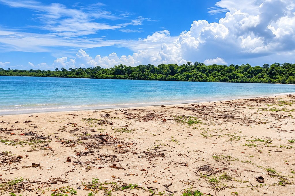 Baludera Beach, Baratang